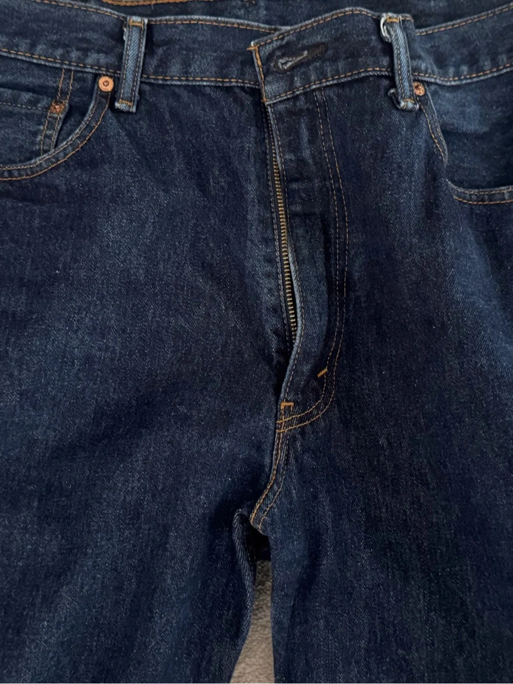 Levi's Men’s Dark Blue Levi’s 550 Jeans